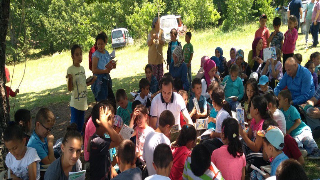İSAALAN İlkokulu yıl sonu pikniği İle HACER ÖZER  İlkokulu'nda yıl sonu sergisi yapıldı