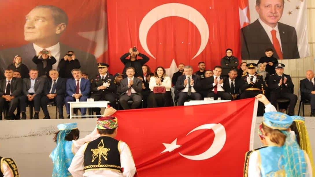 KEPSUT'TA CUMHURİYETİN 102'NCİ YILI COŞKUSU